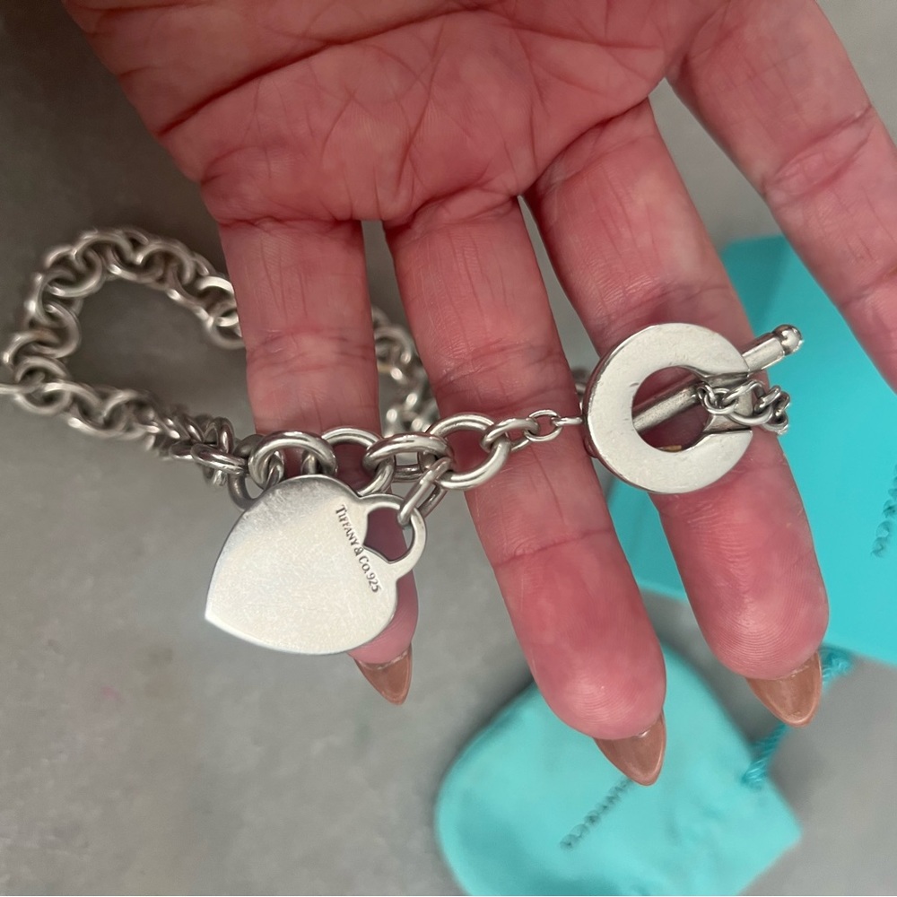 AUTHENTIC Return To Tiffany Heart Tag Toggle Necklace - Picture 3 of 3